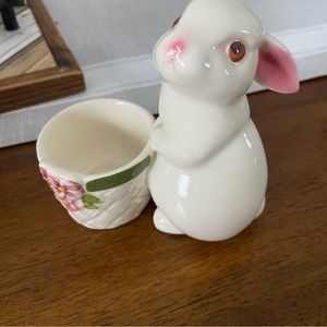 Vintage Ceramic 1980 Avon bunny toothpick holder